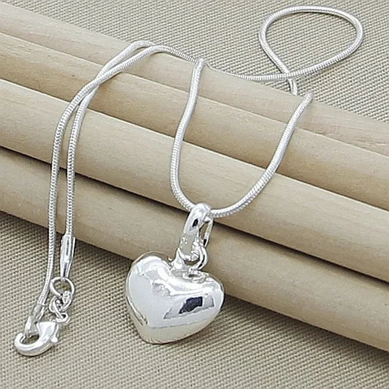 Heart Pendant Necklace – Silver Chain