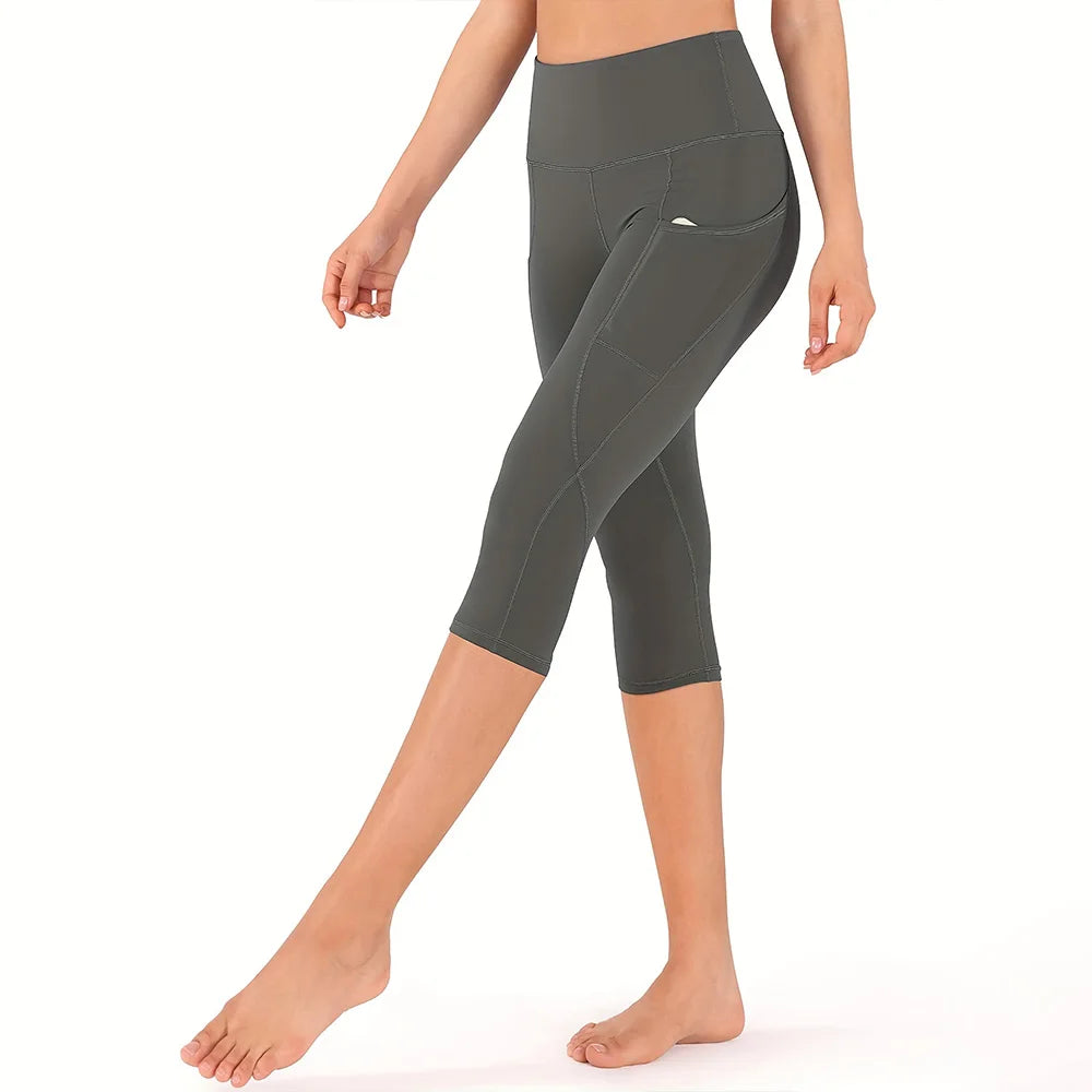 Women’s Capri Leggings with Pockets